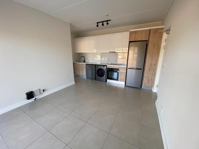 To Let 1 Bedroom Property for Rent in Richwood Western Cape